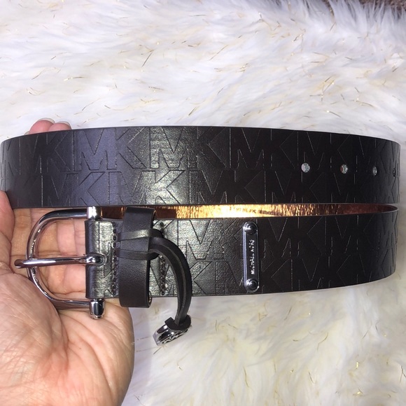 Michael Kors Belt Embossed with MK chain SMALL main image 7